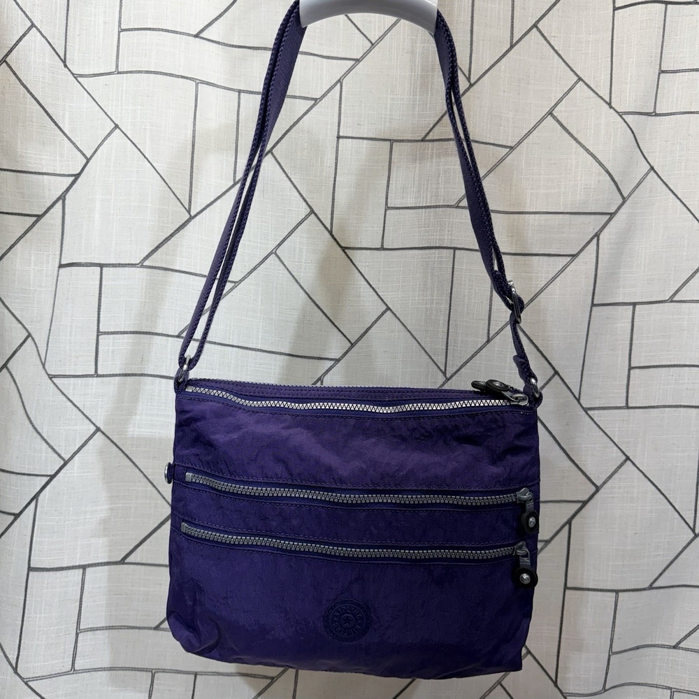 Kipling Crossbody Purse Shoulder Bag Purple Stamped‎ Nylon Lightweight NO MONKEY